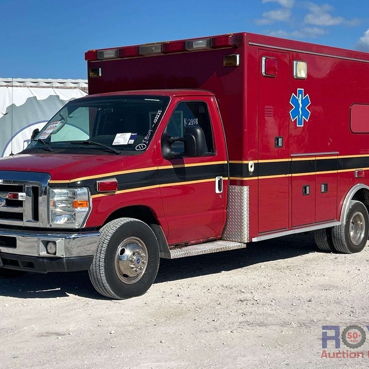 2009 FORD E450