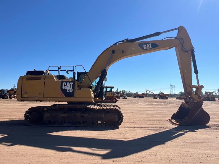 2016-caterpillar-336fl-image-5