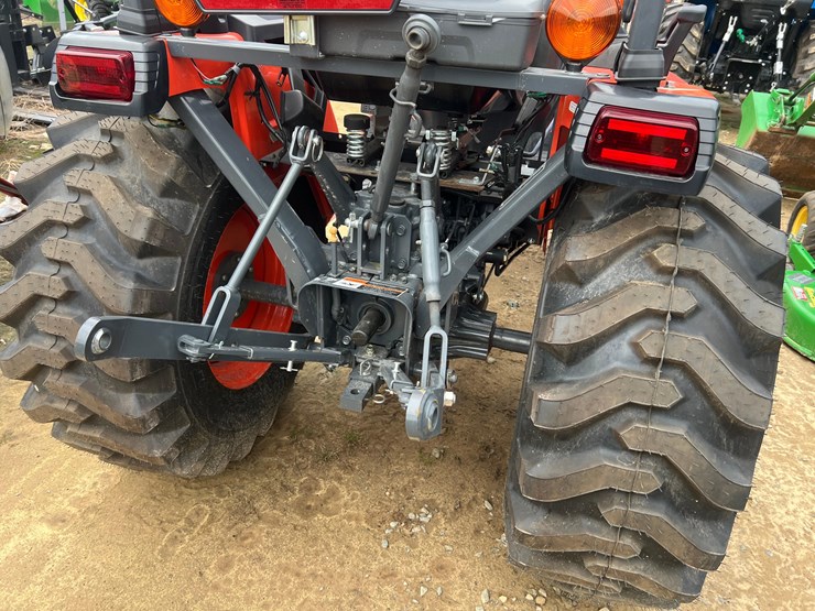 2023-kubota-lx2610suhsd-image-21