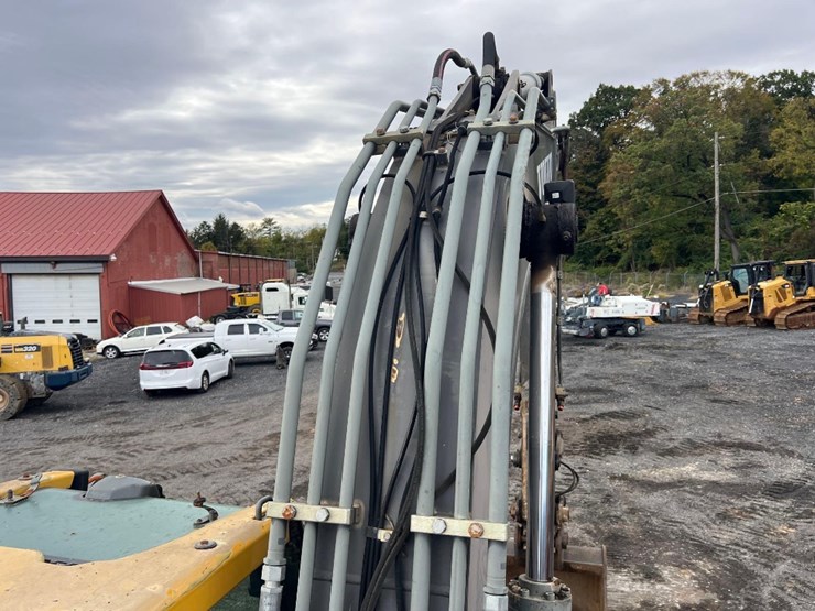 2017-volvo-ec160el-image-34