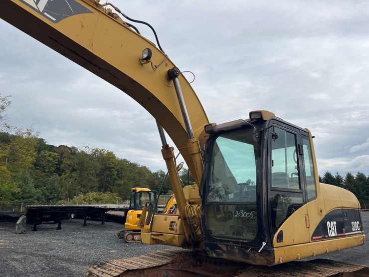 2000-caterpillar-320c-image-24