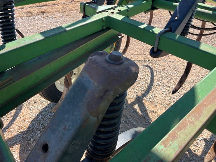 1990-john-deere-610-image-12