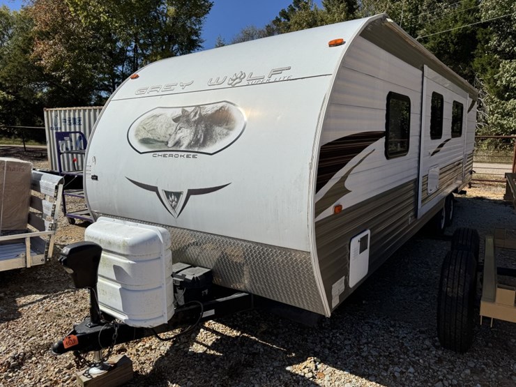 #4619-•-2018-forrest-river-grey-wolf-super-lite-camper-image-1
