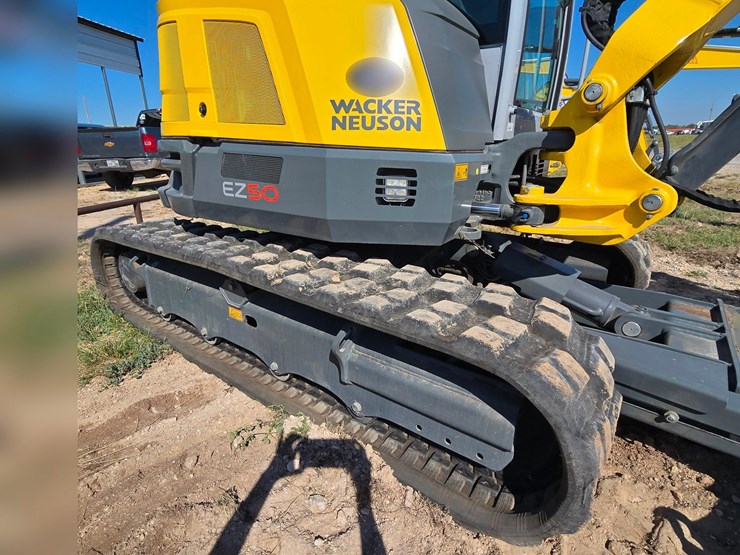 2025-wacker-neuson-ez50-zero-tail-excavator-extremely-low-hours-image-13