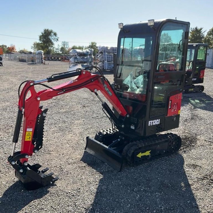 #1205 • Unused FUTURE FT13CJ Mini Excavator