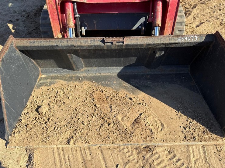 2022-takeuchi-tl12r2-image-23