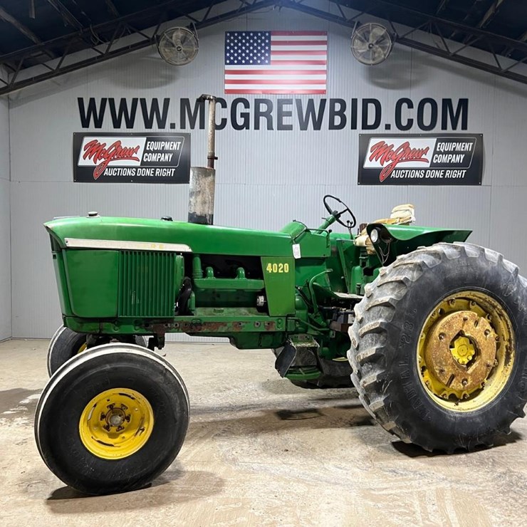 JOHN DEERE 4020