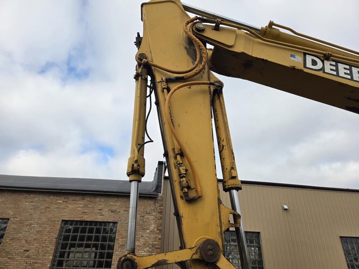 1999-john-deere-200-image-18