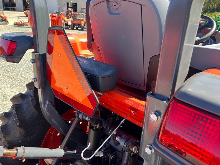 2023-kubota-l3560-image-20