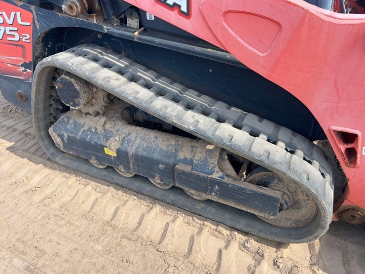 2017-kubota-svl75-2-image-13