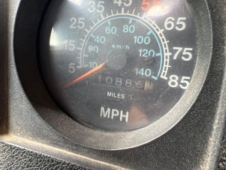 1983-international-s-series-water-truck-image-36