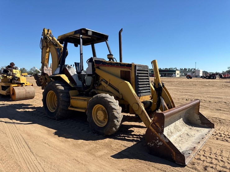 1993-caterpillar-416b-image-4