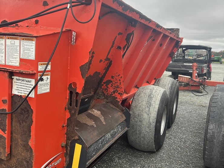 kuhn-knight-8124-image-3