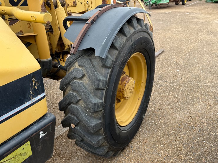 caterpillar-th63-image-20