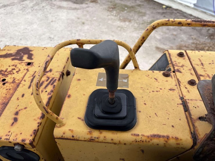 caterpillar-d3c-lgp-image-28