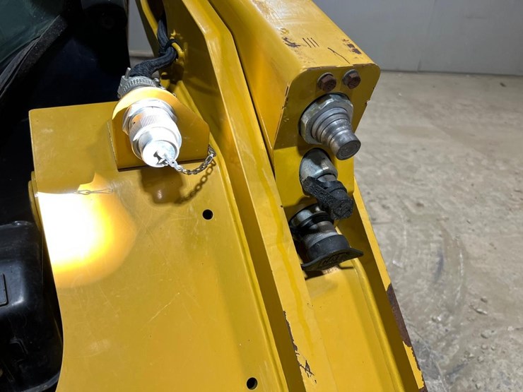 caterpillar-289d-image-11