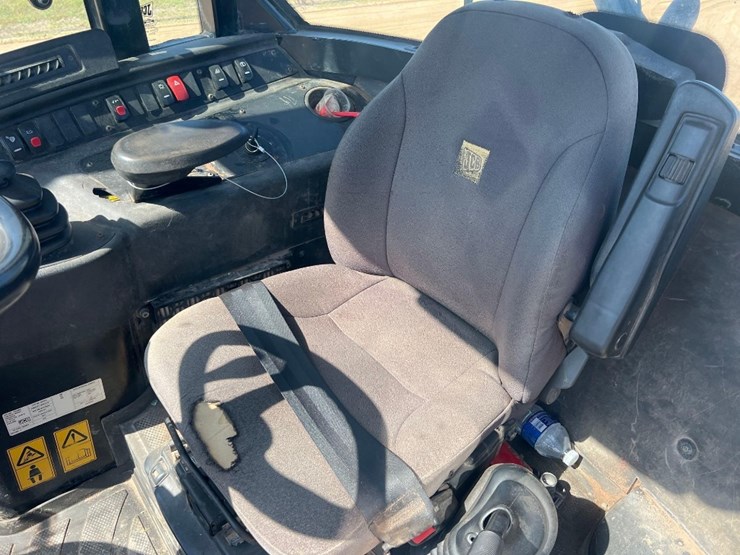 jcb-409t4-wheel-loader-image-24