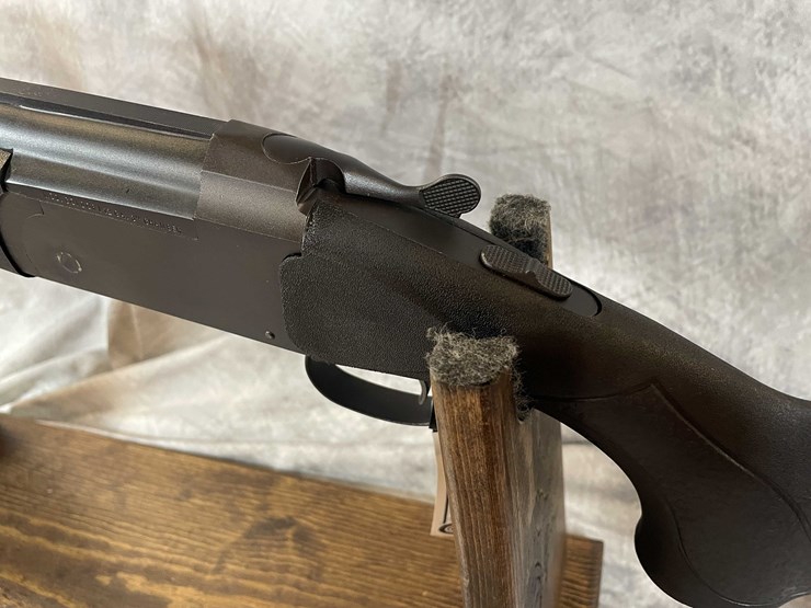 #2018-•-stoeger-condor-12-ga.-over-under-shotgun,-sn:-j649496-23-image-13