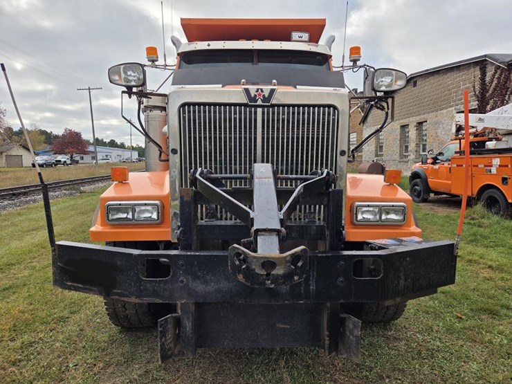 #2291-•-2003-western-star-quad-axle-dump-truck-image-8