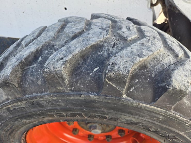 2003-bobcat-s160-image-52