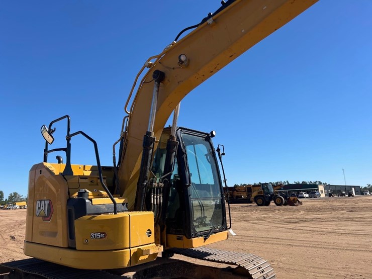 2022-caterpillar-315-gc-image-24