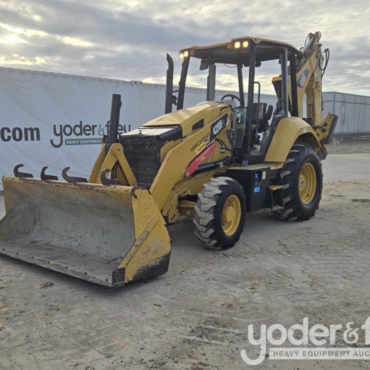 2018 CATERPILLAR 420F2