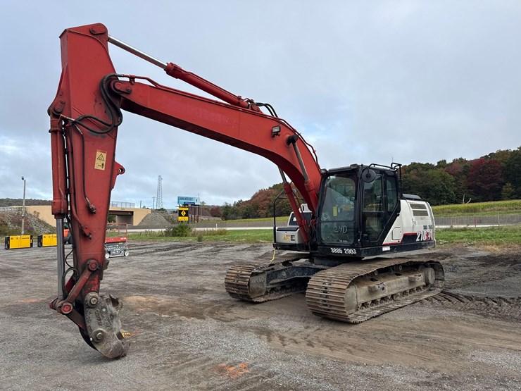 2019-link-belt-210-x4-image-1