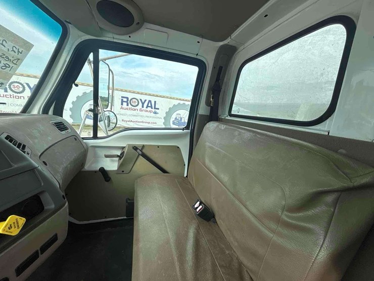 2007-sterling-acterra-image-19