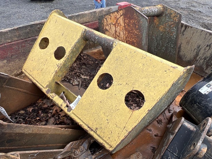 60"-excavator-bucket-image-2