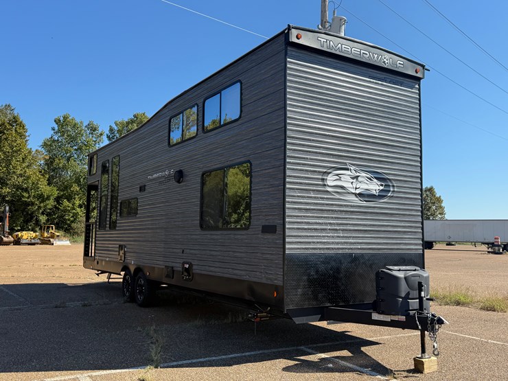 #6895-•-2024-forrest-river-timberwolf-mini-loft-camper-image-5
