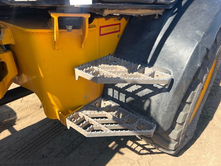 jcb-409t4-wheel-loader-image-14