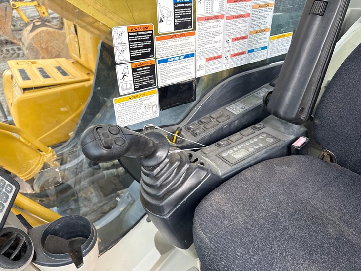 2015-kobelco-sk350-lc-9-image-15