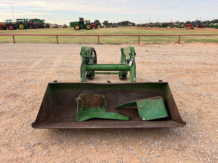 john-deere-145-image-2
