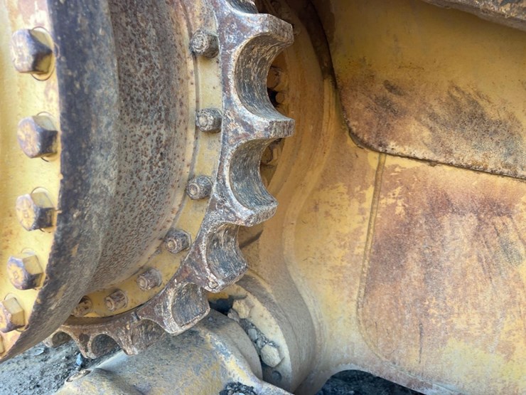 caterpillar-d6r-xl-image-15