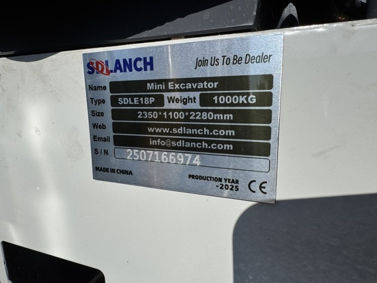 #4710-•-sdle-18-p-mini-excavator-image-9