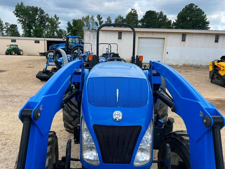 2019-new-holland-workmaster-95-image-27