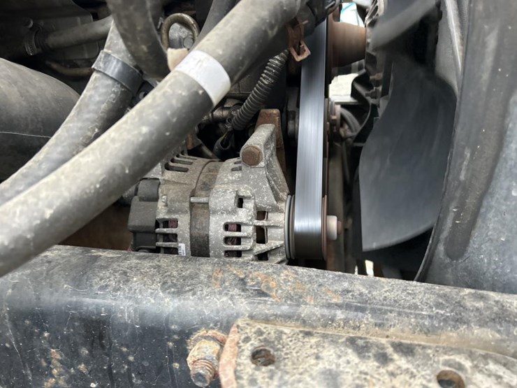 #5016-•-2008-freightliner-business-class-m2-cab-chassis-image-32