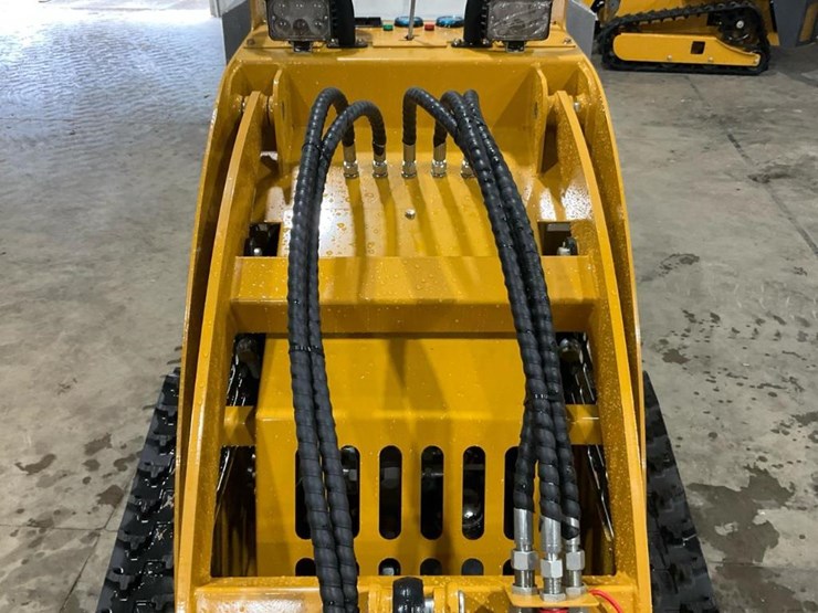 #1013-•-unused-gg385-mini-skid-steer-image-10