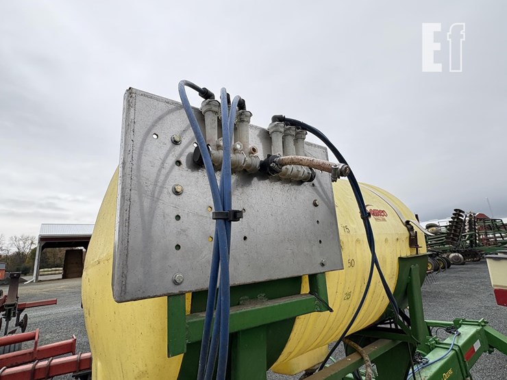 john-deere-100-image-3