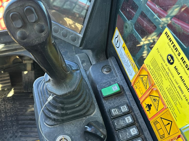 takeuchi-tl8r2-image-15