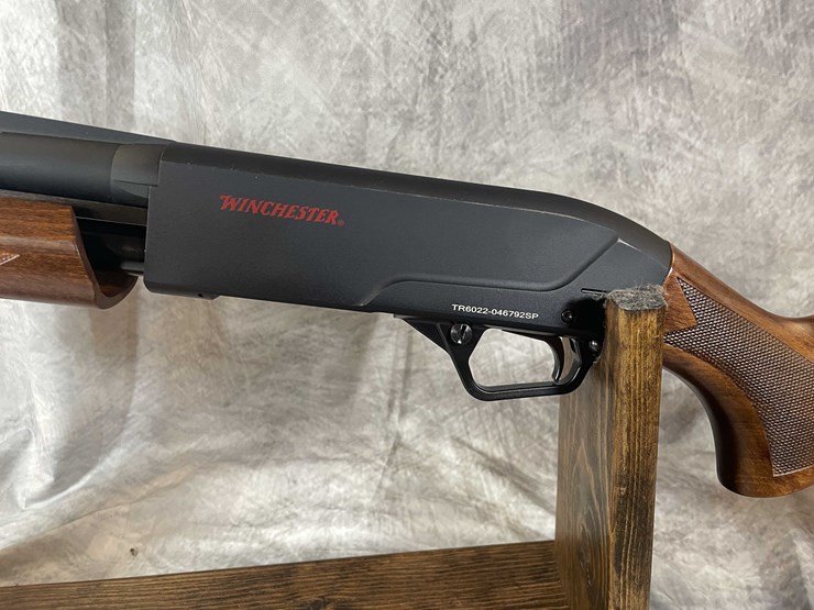 #2010-•-winchester-sxp-20-ga-pump-action-shotgun,-sn:-tr6022-046792sp-image-13