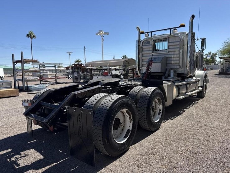 2013-western-star-4900-image-5