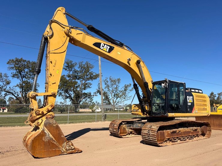 2016-caterpillar-336fl-image-8