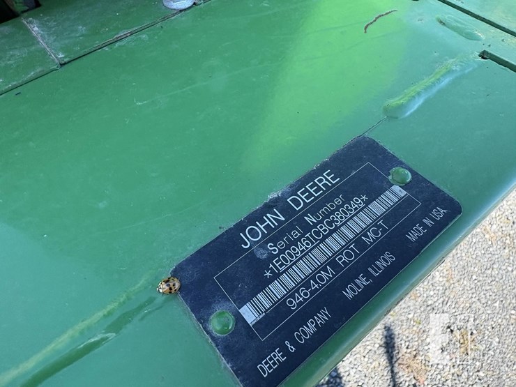 2012-john-deere-946-image-11