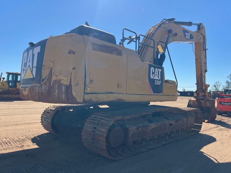 2016-caterpillar-336fl-image-4