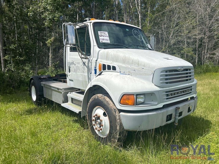 2004-sterling-acterra-image-2