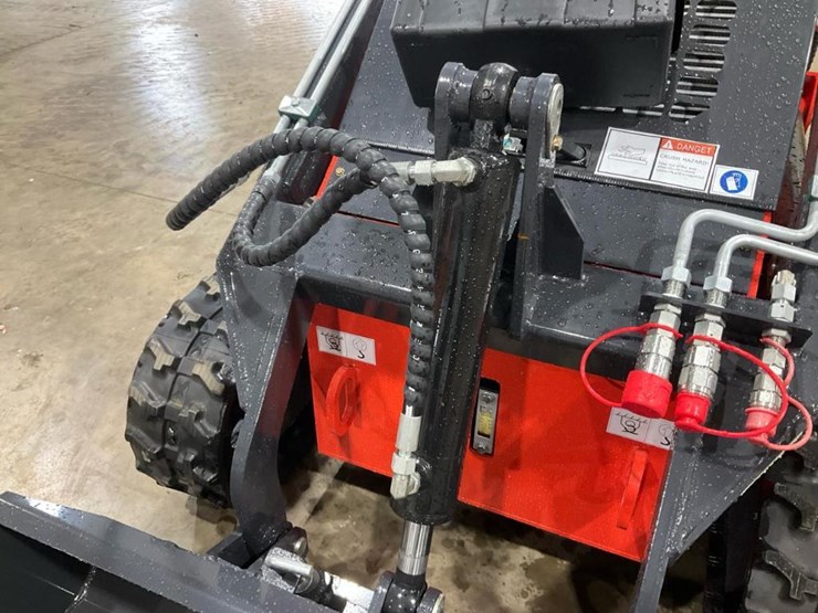 #1010-•-unused-ky380-mini-skid-steer-image-8