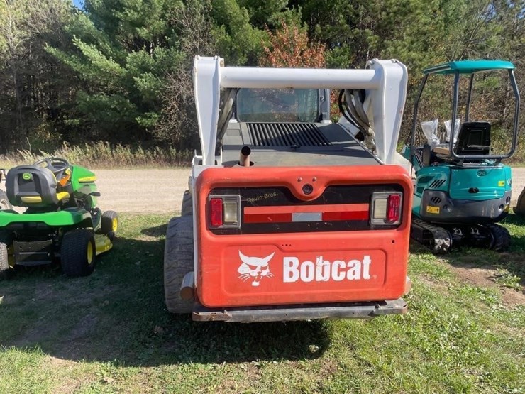 2013-bobcat-s750-image-6