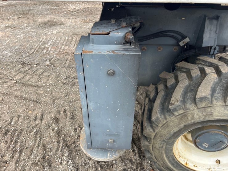 somero-s-222-laser-screed-image-11