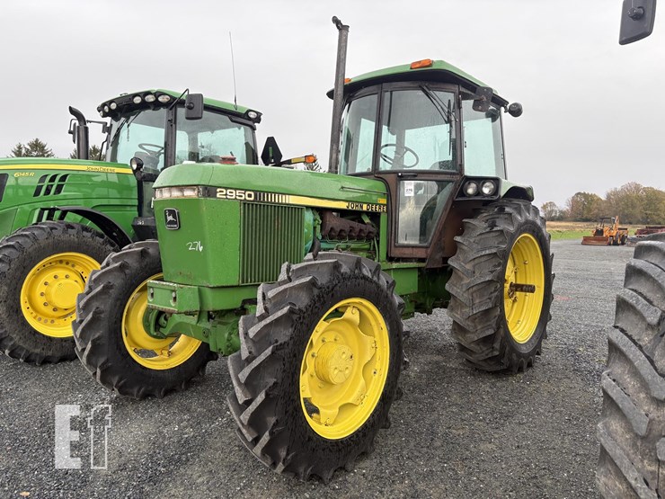 1983-john-deere-2950-image-1